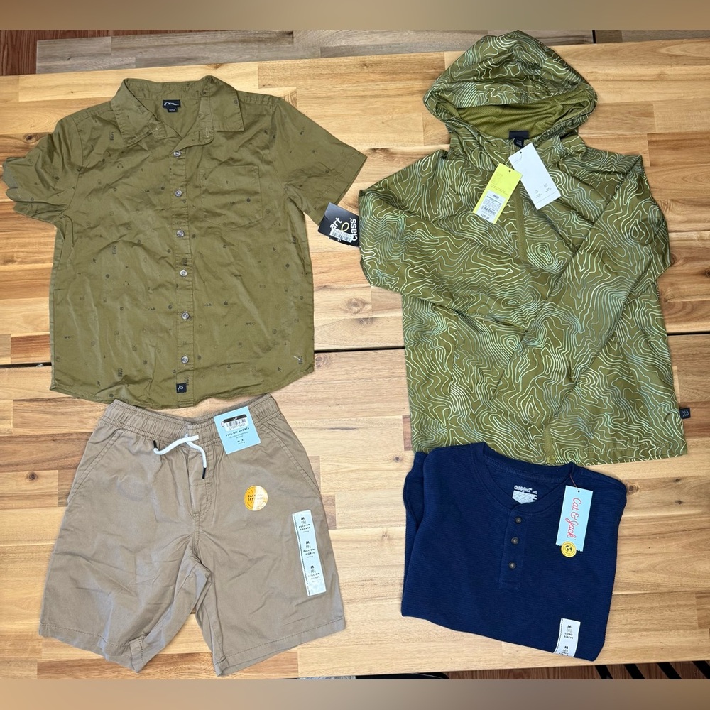 NWT Boys Clothes Bundle 8 - Picture 1 of 11
